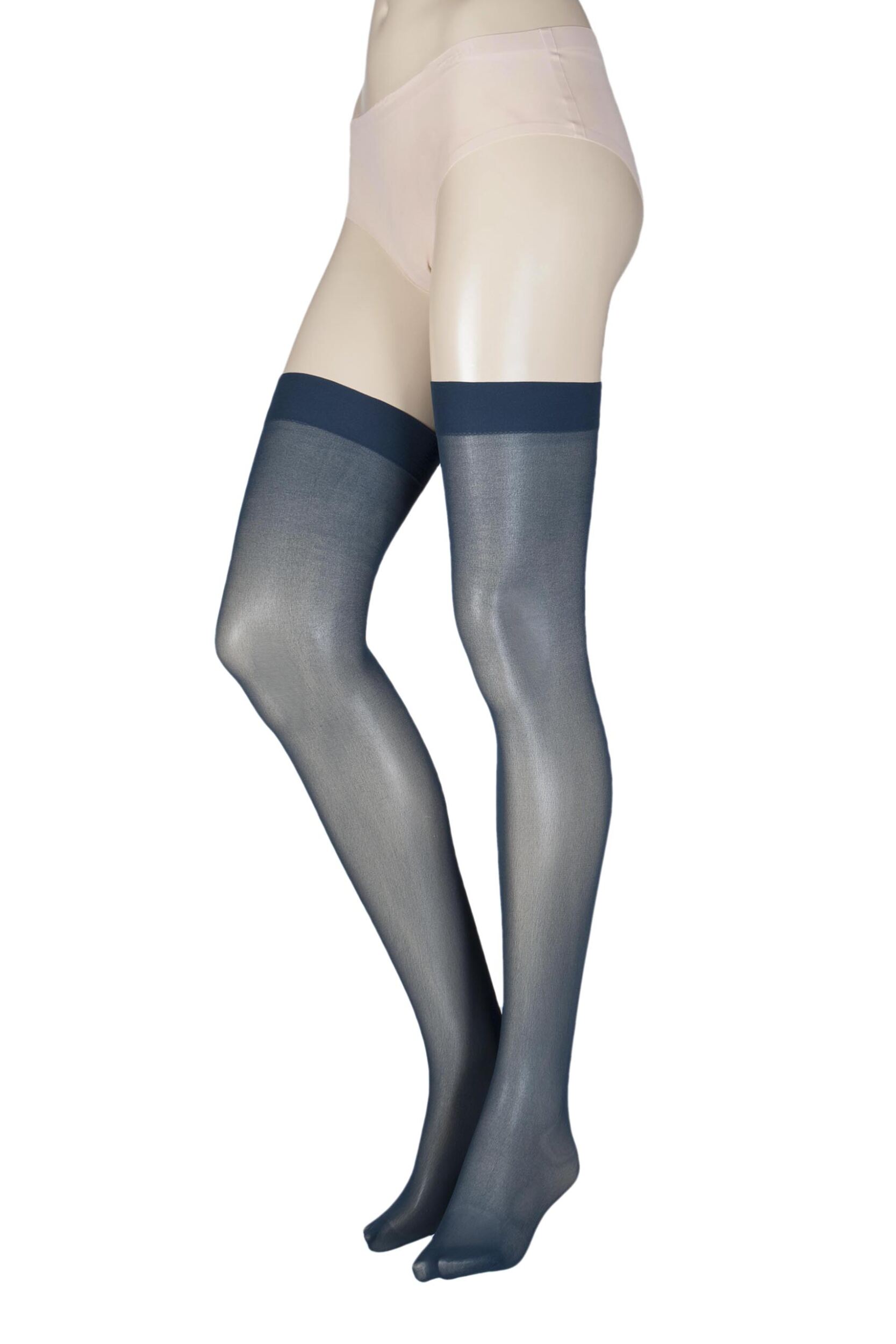 Image of Ladies 1 Pair Elle Stockings 30 Denier 100% Nylon