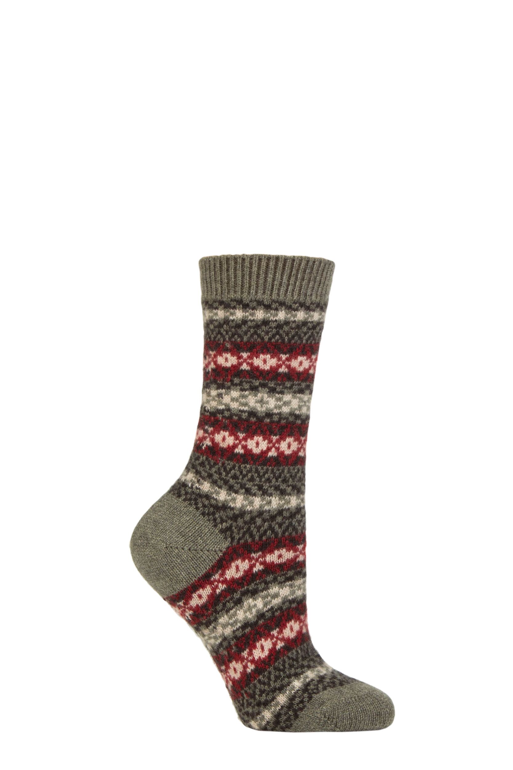 Women's 1 Pair Pantherella Skye 85% Cashmere Traditional Fair Isle Socks Light Olive 4-7 Ladies