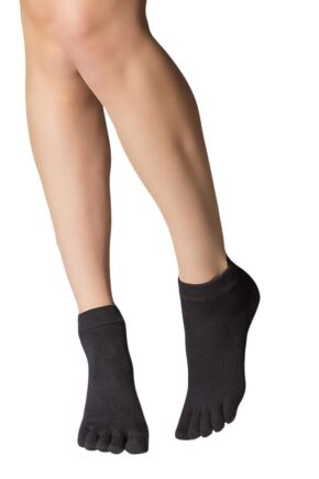 Mens and Women's 1 Pair ToeSox Full Toe Organic Cotton Ankle Yoga Socks In Black