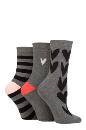 Women's 3 Pair Caroline Gardner Patterned Cotton Socks All Over Hearts Charcoal UK 4-8