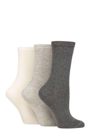 Women's 3 Pair Charnos Organic Cotton Ankle Socks