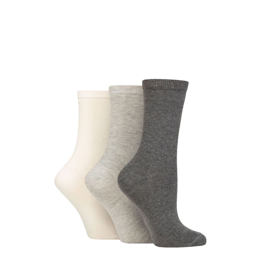 Ladies 3 Pair Charnos Organic Cotton Ankle Socks from SockShop